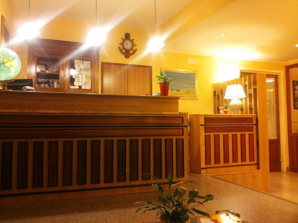 Hotel Villa Ada Pozzallo Eksteriør billede