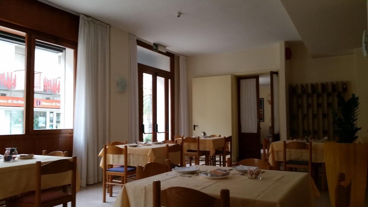 Hotel Villa Ada Pozzallo Eksteriør billede